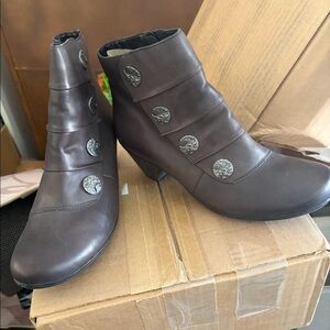 Remonte boots size 38